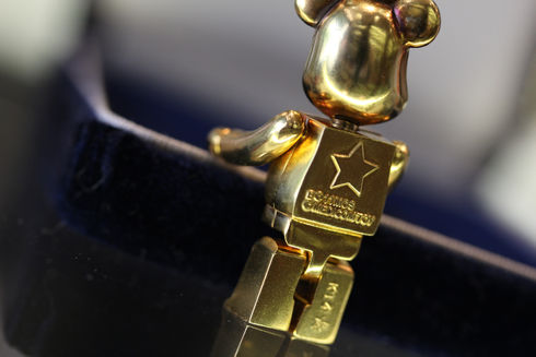 MOS BURGER BE＠RBRICK LIMITED EDITION 14K GOLD