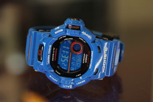 Casio G-shock Riseman GW-9200BLJ-2JF Men In Earth Blue