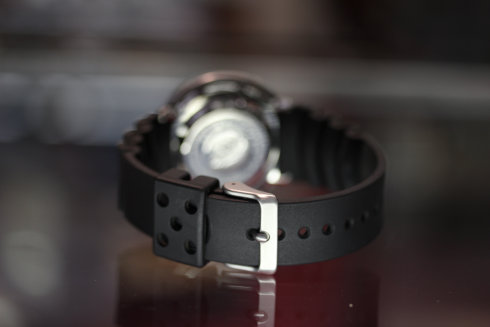 プロスペックス マリンマスター 7C46-7011 国産腕時計の知識に長けて 