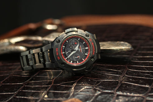 G-SHOCK 2011年のバーゼルフェアに出展された特別モデル MRG-8100JP