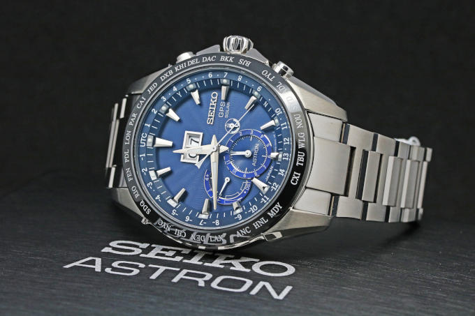 SEIKO Astron SBXB147 Big Date