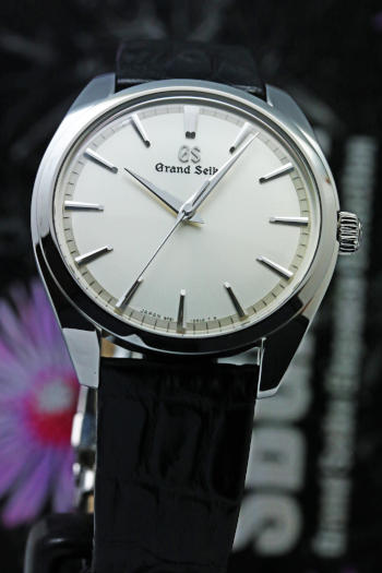 Grand Seiko Quartz Elegance Collection SBGX331