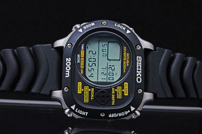 セイコー スキューバマスター M725-5A00 SBBK001 腕時計の買い取りは 