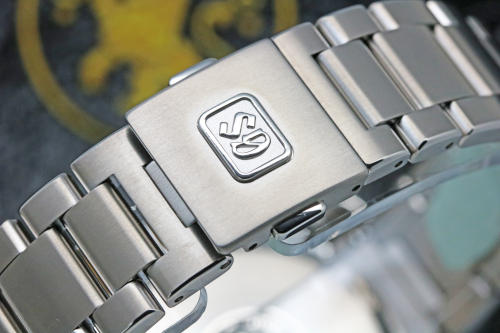 SBGA279 Bracelet material Titanium