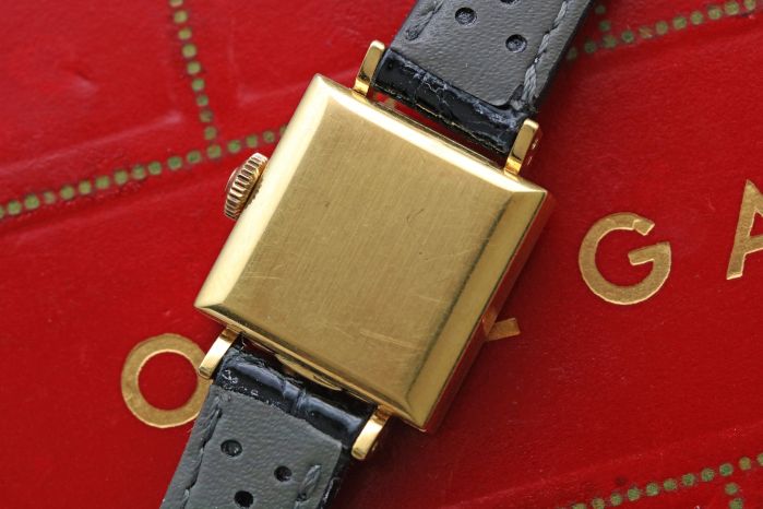 Omega Yellow Gold Square Ref.10528 61 Cal.483 (6)